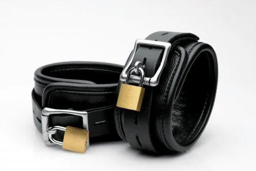 Mistress Isabella Leather Bed Restraint Kit Black Mistress by Isabella Sinclaire Anal Mistress Isabella Leather Bed Restraint Kit Black Mistress by Isabella Sinclaire Anal