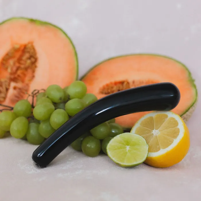 WAANDS Vibrators The Black Obsidian Curve Massage Wand